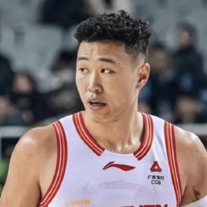 开云-贺希宁：之前过生日总是输球，今天大家的努力和拼搏让我感动